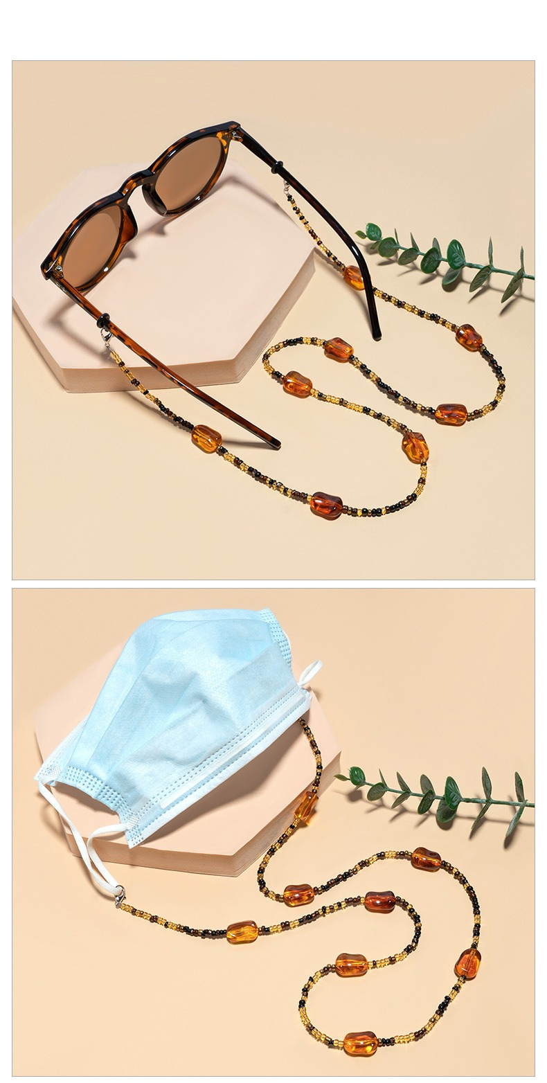 Product Showcase 4