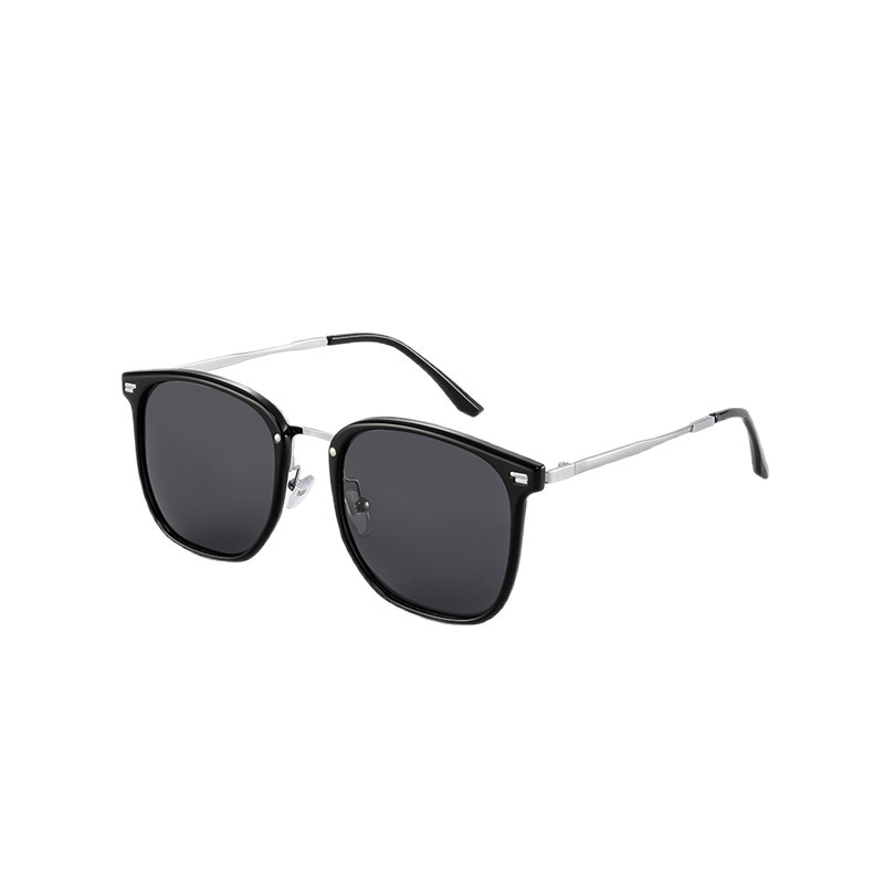 Fashionable and popular polarized sunglasses for street style, large frame, slimming face, anti-ultraviolet sunglasses